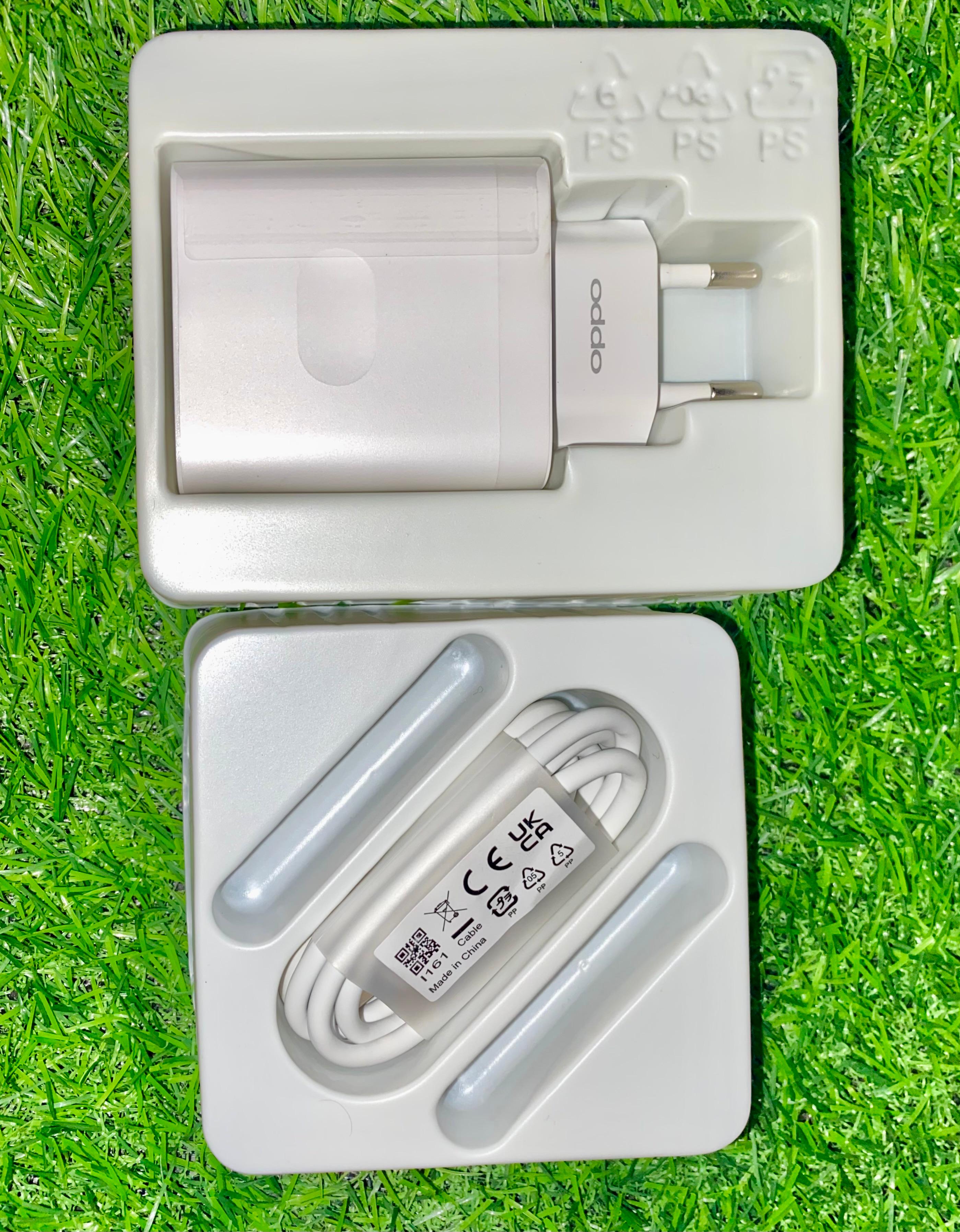 SUPERVOOC 33W Super Flash Charger Set with USB-A to USB-C Cable (1m)